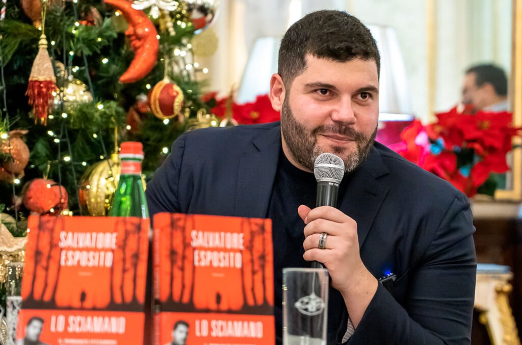 Presentazione Lo Sciamano Salvatore Esposito