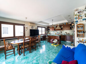 Foto Agenzia Immobiliare 145