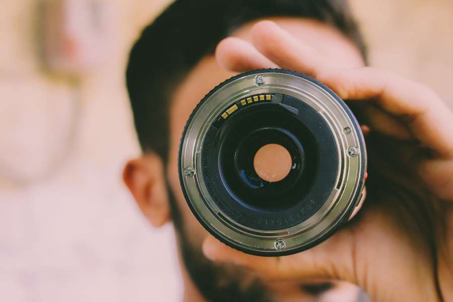 Come Scegliere un Buon Obiettivo Grandangolare: Guida all'Acquisto
